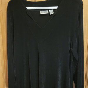 CHICO'S TRAVELERS WOMEN'S BLACK LONG SLEEVE TOP SIZE 2 (L)
